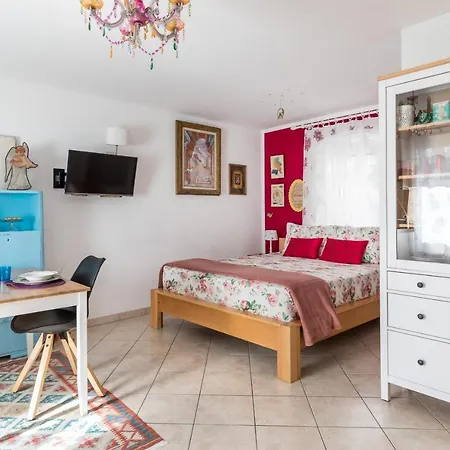 Old Town Boutique Konukevi Split
